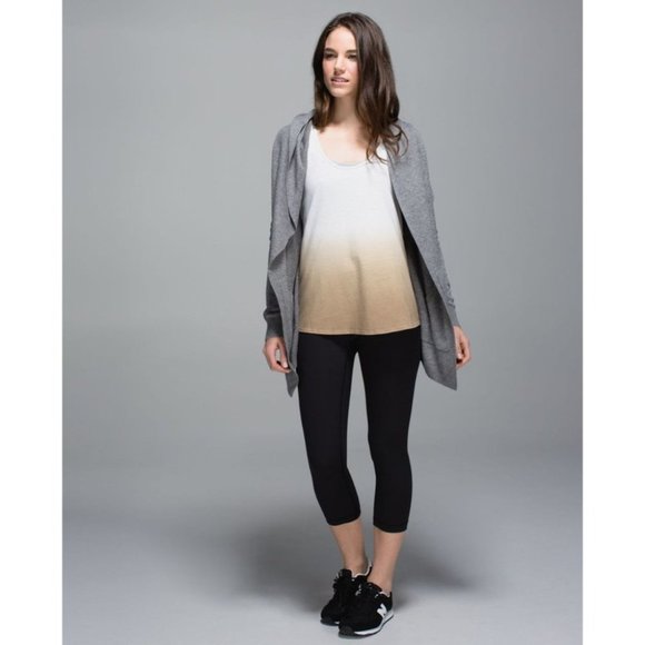 Lululemon Heathered Medium Grey / Slate Cabin Yogi Wrap Reversible, Hooded, ~M - Picture 16 of 16